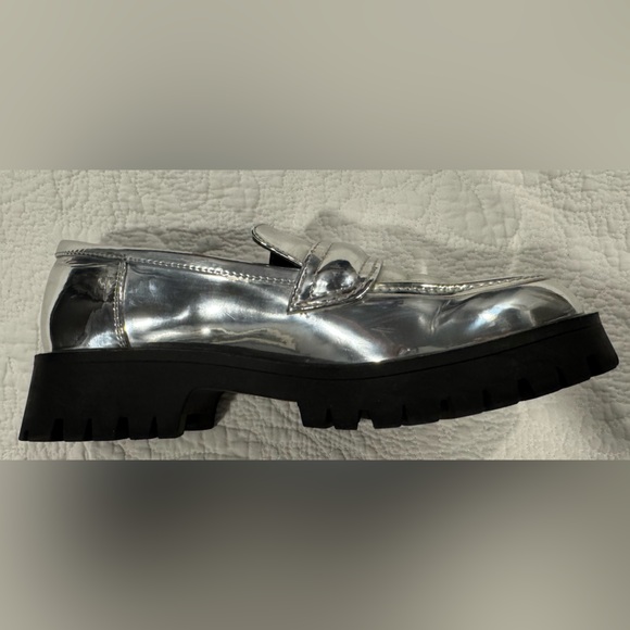 Nine West Metallic Silver Loafers - Picture 2 of 9